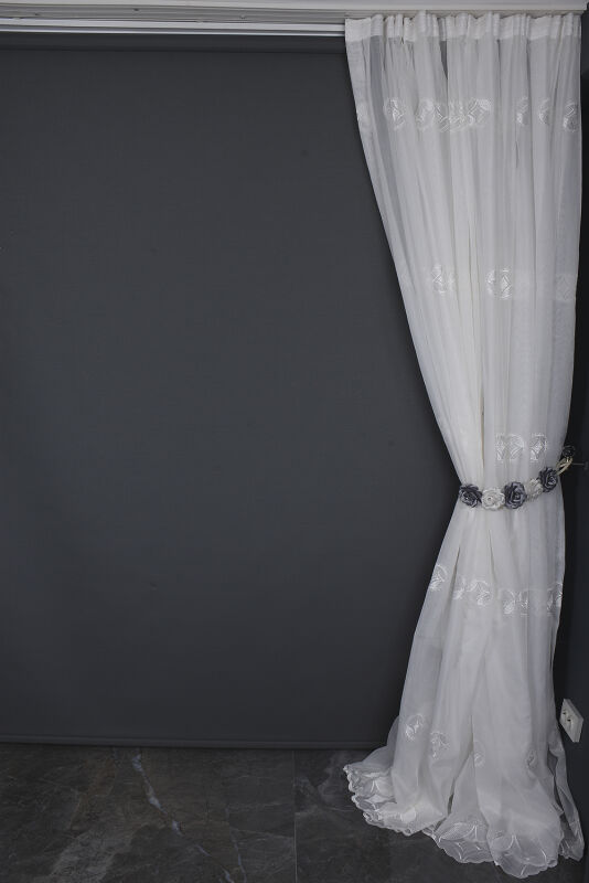 BRODE 1850 DESEN BEYAZ RENK TEK KANAT Hazır dikilmiş Pileli Fon Perde 300*260 cm - 8