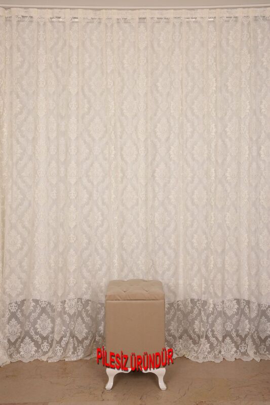 DAMAKS MODEL KREM RENK PİLESİZ TEK KANAT Fon Perde 300*260 cm - 1