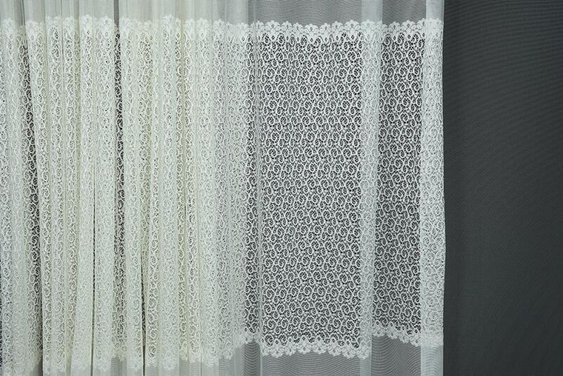 GÖBEKLİ DANTEL MODEL KREM RENK TEK KANAT Hazır dikilmiş Pileli Fon Perde 300*260 cm - 2