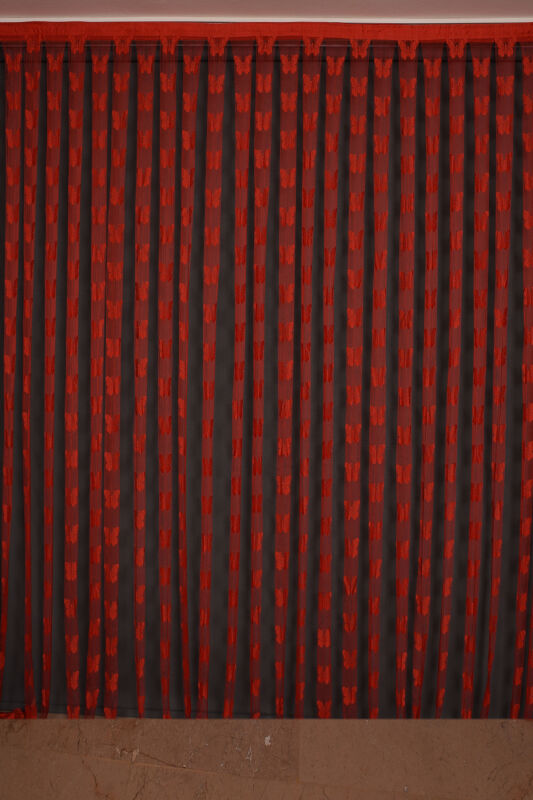 KELEBEK MODEL KIRMIZI RENK İP PERDE HAZIR DÜĞMELERİ DİKİLMİŞ İP PERDE 300*270 cm - 2