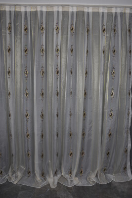 ORGANZE 1350 NAKIŞLI PULLU KREM RENK 5_3 Hazır dikilmiş Pileli Fon Perde 300*260 cm - 1