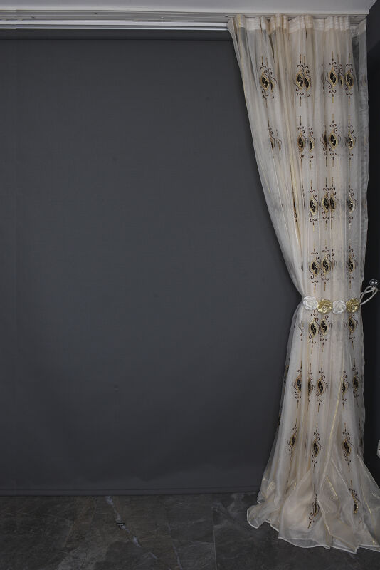 ORGANZE 1350 NAKIŞLI PULLU KREM RENK 5_3 Hazır dikilmiş Pileli Fon Perde 300*260 cm - 12