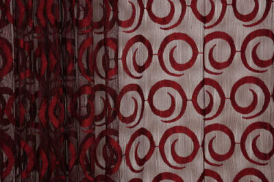 VAKKO ÇİFT RENK KIRMIZI İP PERDE HAZIR DÜĞMELERİ DİKİLMİŞ İP PERDE 300*250 cm - 3