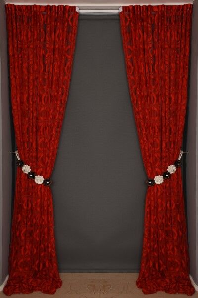VAKKO MODEL KIRMIZI RENK İP PERDE HAZIR DÜĞMELERİ DİKİLMİŞ İP PERDE 300*270 cm - 8