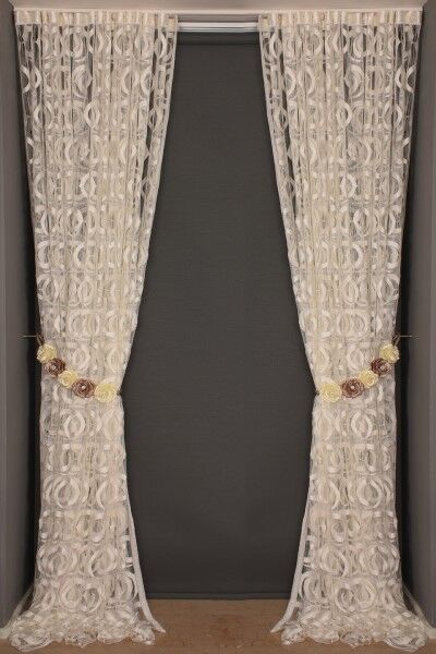 VAKKO MODEL KREM RENK İP PERDE HAZIR DÜĞMELERİ DİKİLMİŞ İP PERDE 300*270 cm - 8