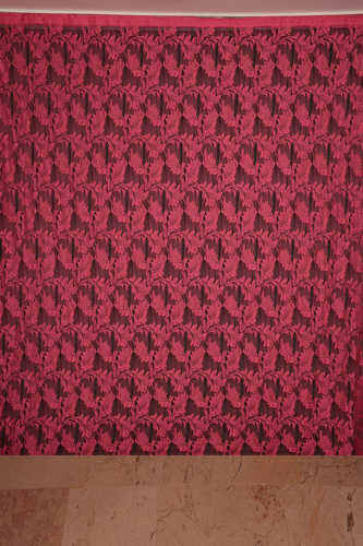 YAPRAK MODEL FUŞYA RENK İP PERDE HAZIR DÜĞMELERİ DİKİLMİŞ İP PERDE 300*280 cm - 1