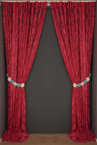 YAPRAK MODEL FUŞYA RENK İP PERDE HAZIR DÜĞMELERİ DİKİLMİŞ İP PERDE 300*280 cm - 7