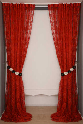 YAPRAK MODEL KIRMIZI RENK İP PERDE HAZIR DÜĞMELERİ DİKİLMİŞ İP PERDE 300*280 cm - 8