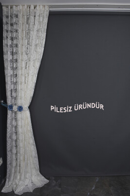 YAPRAK MODEL KREM RENK PİLESİZ TEK KANAT Fon Perde 300*260 cm - AKÇA TEKSTİL